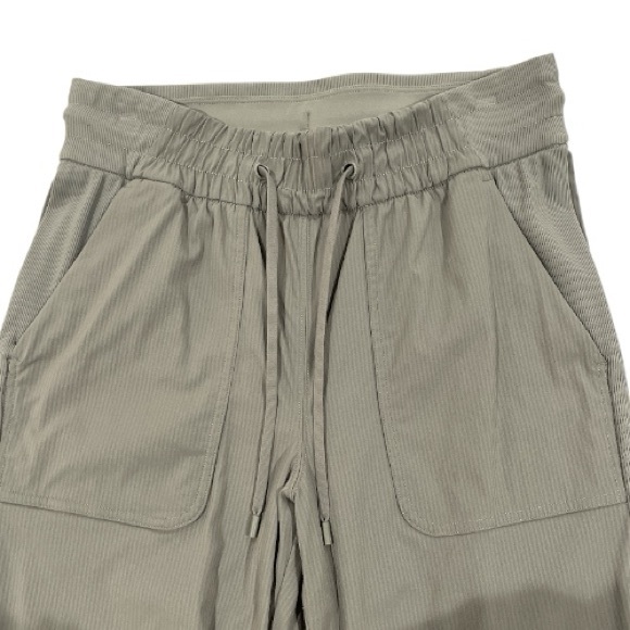 LULULEMON Dance Studio Mid-Rise Olive Green Jogger Women's Size 6 - Picture 6 of 8